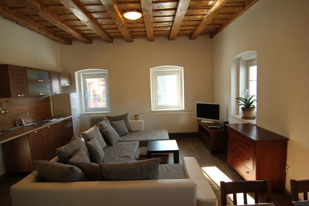 Apartment Ostružná الغرفة الصورة