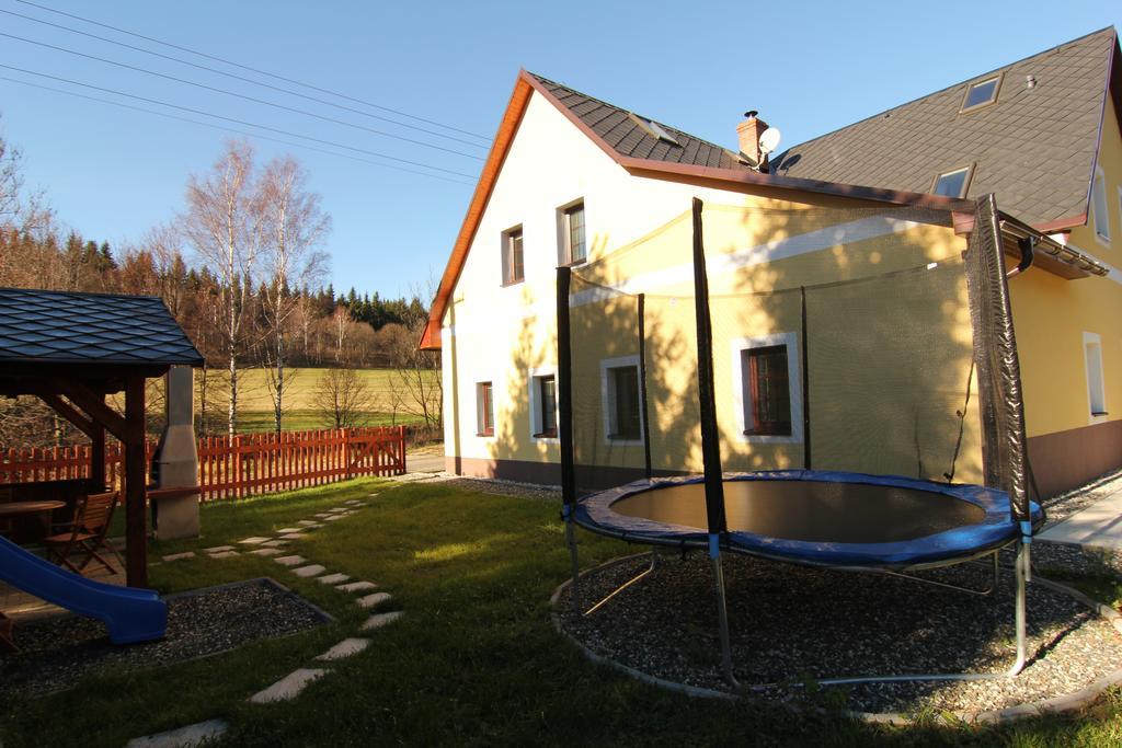 Apartment Ostružná الغرفة الصورة